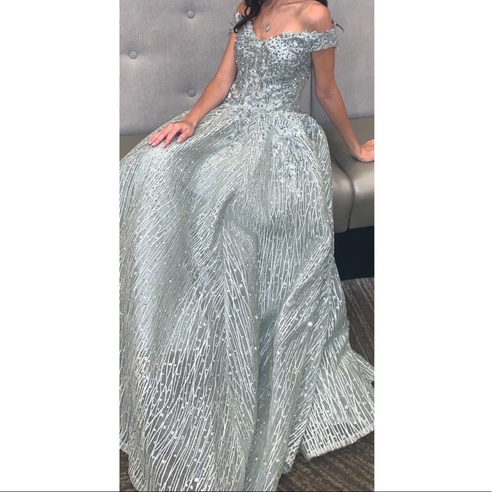 Gorgeous Off The Shoulder Ballgown